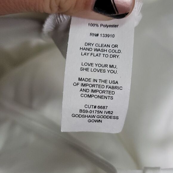 Nwot Show Me Your MuMu Godshaw Goddess Gown in Ivory Luxe Satin - Picture 9 of 9